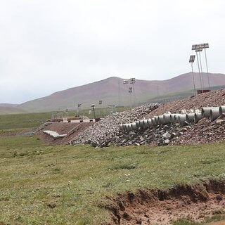 Materials used for the construction of the ventilation ducts were PVC and concrete on the Qinghai–Tibet Railway. 