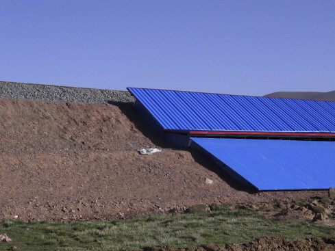 A Shading board installed to decrease the impact of freezing and thawing cycles on the Qinghai–Tibet Railway